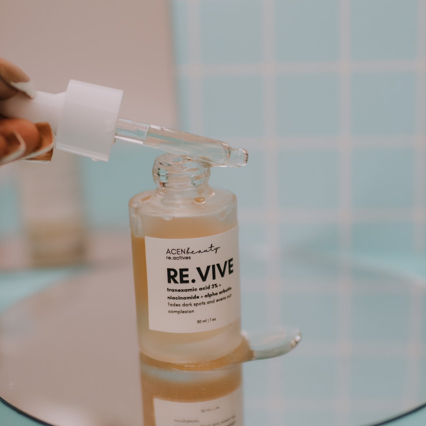 RE•VIVE TRANEXAMIC ACID + ALPHA ARBUTIN SERUM